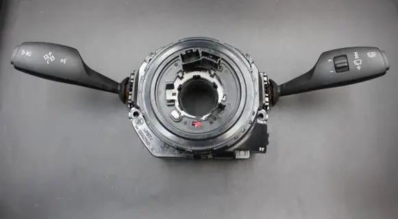 BMW X3 F25 Wiper turn signal indicator stalk/switch 9242282 1009090403