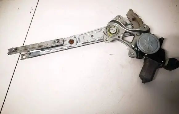 Nissan X-Trail T32 Sliding door window regulator with motor 