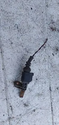 Audi Q7 4L ABS brake wheel speed sensor