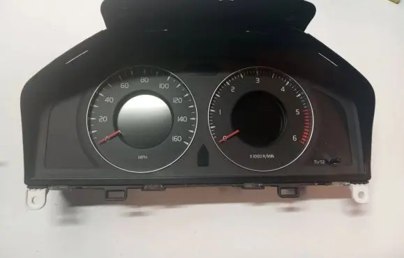Volvo XC60 Speedometer (instrument cluster) 31270905AA