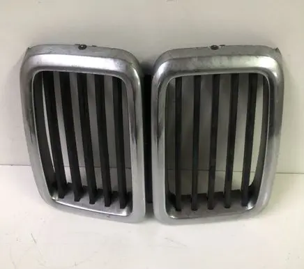 BMW 5 E28 Front grill 51131873253