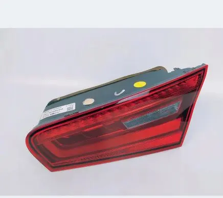 Audi A3 S3 8V Tailgate rear/tail lights 8V3945094A