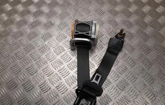 Opel Insignia B Rear seatbelt 39133022