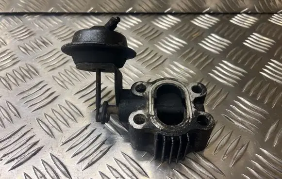 Lexus IS 220D-250-350 EGR valve