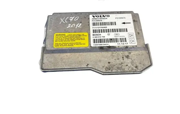 Volvo XC70 Airbag control unit/module P31295676 0285010709 T111121700469