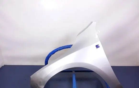 Volvo V60 Fender