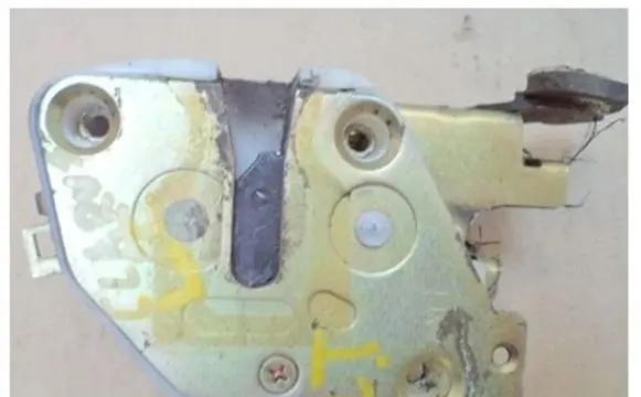 KIA Clarus Rear door lock