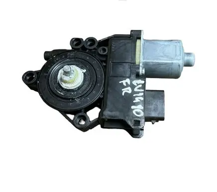 KIA Venga Front door window regulator motor 0130822551 824601P010