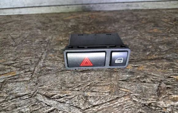 BMW X5 E53 Hazard light switch 61318368920