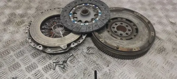 BMW 5 E39 Clutch set kit 7512329