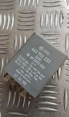 Audi A4 S4 B5 8D Other relay 443953233