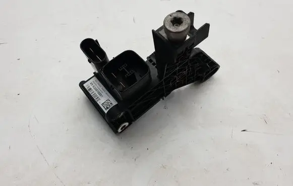 BMW 2 F22 F23 Current control relay 934515501 V5934515501 893476