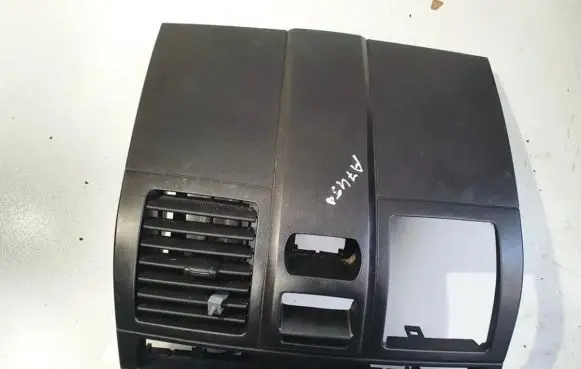 SsangYong Rexton Dash center air vent grill 7652008000