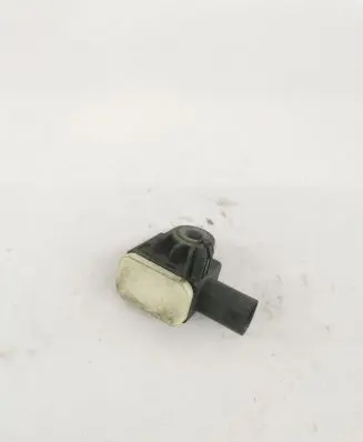 Mercedes-Benz CLA C117 X117 W117 Airbag deployment crash/impact sensor A1668210151
