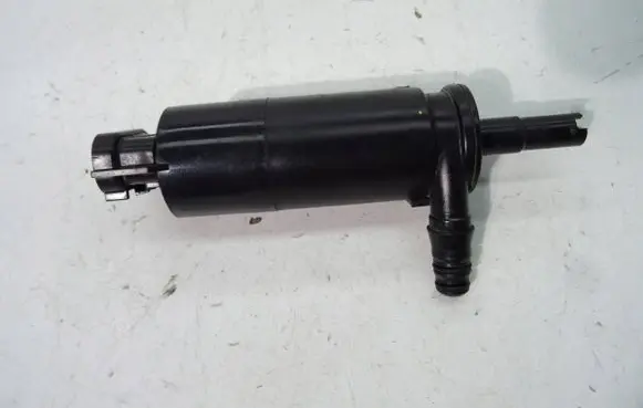 Saab 9-3 Ver2 Headlight washer pump 90508709