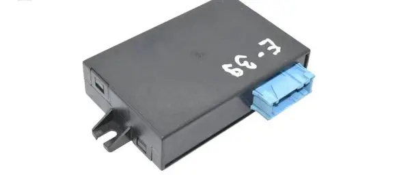 BMW 5 E39 Cruise control unit/module 65718375497 8375497 65718369062
