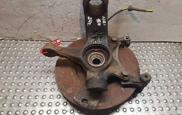 Peugeot 108 Front wheel hub spindle knuckle S17986100 B000905680