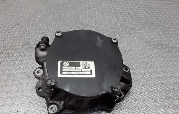 Seat Altea Vacuum pump 03L145100B