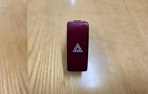 Honda CR-V Hazard light switch M33808
