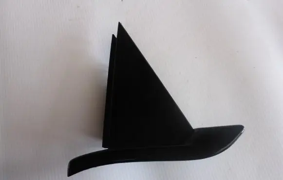 Citroen C4 II Picasso Front arch trim 