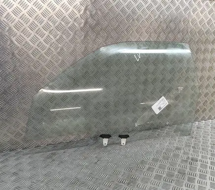 Suzuki Grand Vitara II Front door window glass four-door 8450264J00
