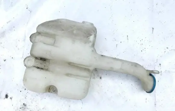 Honda Accord Windshield washer fluid reservoir/tank