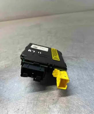 Audi A3 S3 8P Steering angle sensor 8p0953549