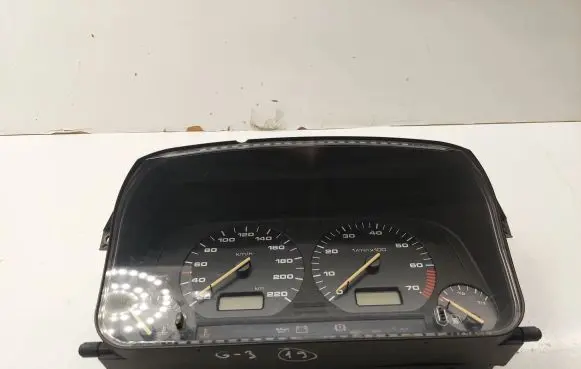 Volkswagen Golf III Speedometer (instrument cluster) 1H6919033E 6160553003 5511004600