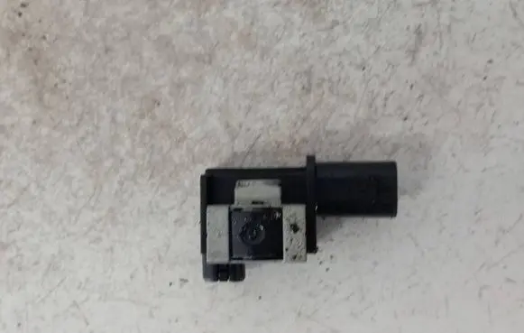 BMW 5 GT F07 Airbag deployment crash/impact sensor 6577922417704 65.779224177-04