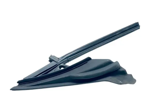 BMW 4 F36 Gran coupe Rubber seal front door window/glass 51337310194 7310194
