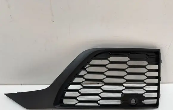 Audi Q7 4M Front bumper lower grill 4M0890681A 20231002 AU536PA