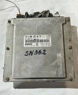 Mercedes-Benz E W210 Engine control unit/module A0001534679