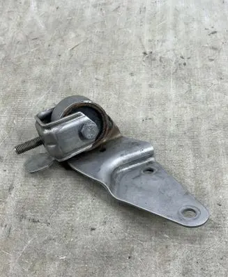 BMW 7 E65 E66 Muffler mount bracket/holder 12012010 7794409