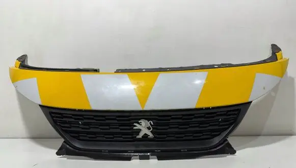 Peugeot Partner III Front bumper upper radiator grill 9818281980