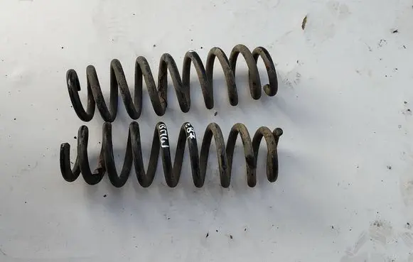 BMW 1 E81 E87 Rear coil spring