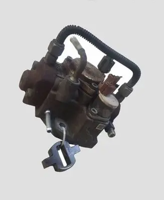 Mazda 6 Fuel injection high pressure pump R2AA13800