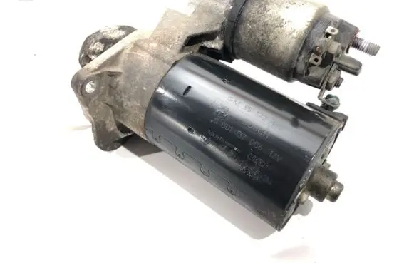 Opel Corsa E Starter motor 55572440
