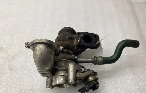 Citroen C4 II Picasso Turbo 9673283680