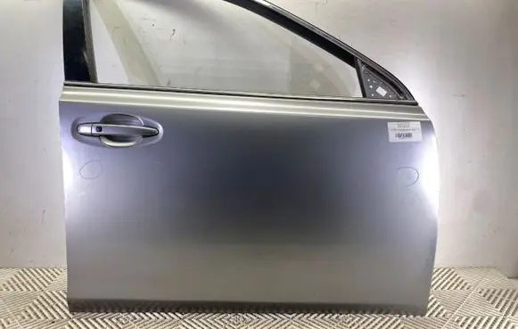 Subaru Outback Front door
