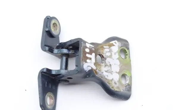 Mitsubishi Pajero Rear door hinge set 