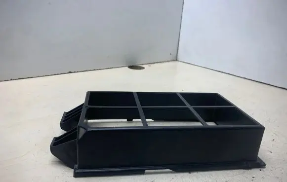 Nissan Tiida C11 Air filter box cover 8083230