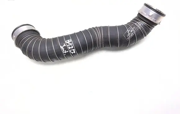 Mercedes-Benz SLK R171 Intercooler hose/pipe A1715280182