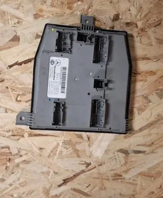 Mercedes-Benz E W213 Comfort/convenience module A2139009219 A1679021701