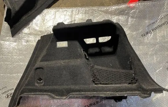 BMW 2 F45 Trunk/boot lower side trim panel 7428144