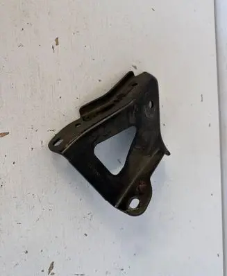 Dodge Durango Engine mounting bracket 04593904AB