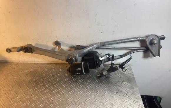 Lexus RX 450H Front wiper linkage 8511048200