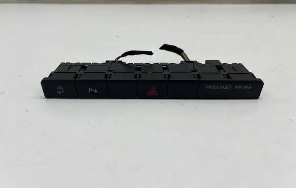 Volkswagen T-Cross Hazard light switch 2GN927132D