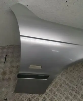 BMW 5 E39 Fender