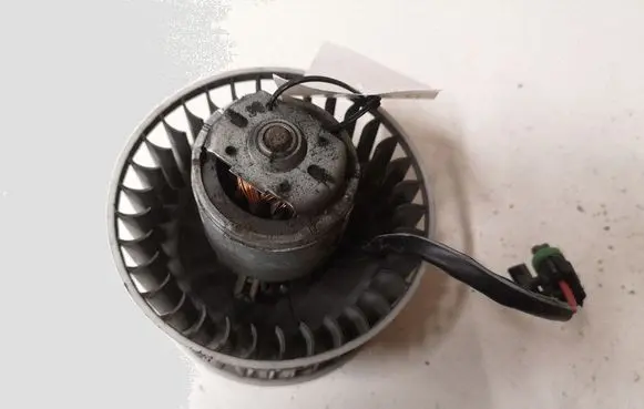 Renault Espace III Heater fan/blower 0130063506