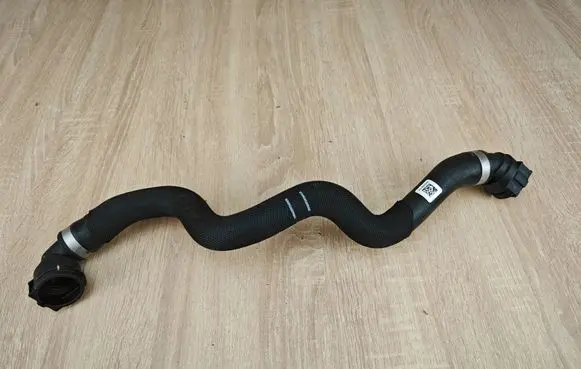 BMW X5 G05 Engine coolant pipe/hose 9453681